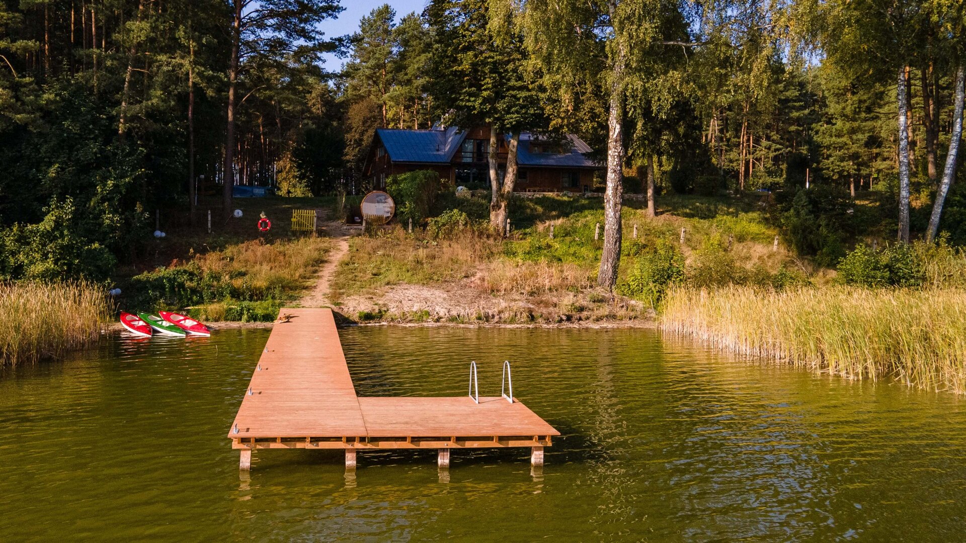 Pomost Lustro Wody - odpoczynek nad wodą