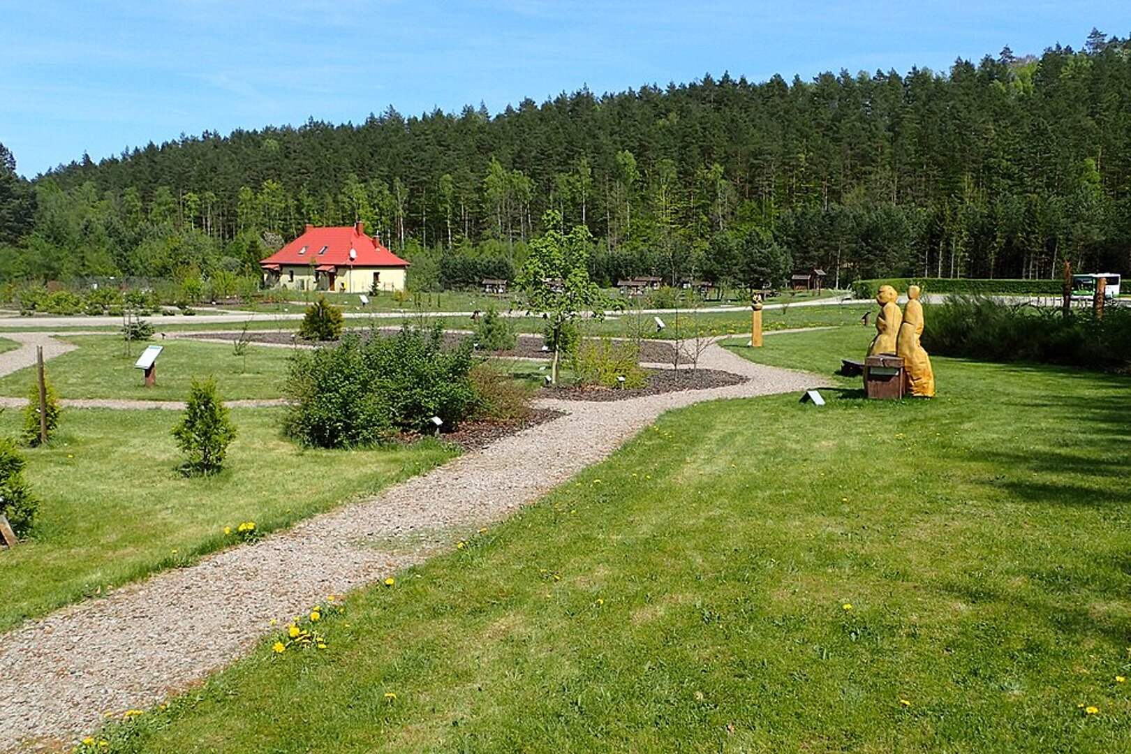 Leśny ogr&oacute;d Botaniczny Marszewo